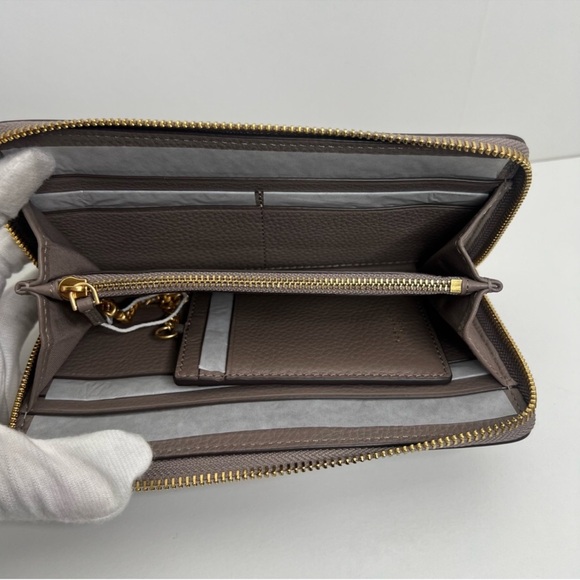 Tory Burch ID leather wallet - Picture 6 of 14